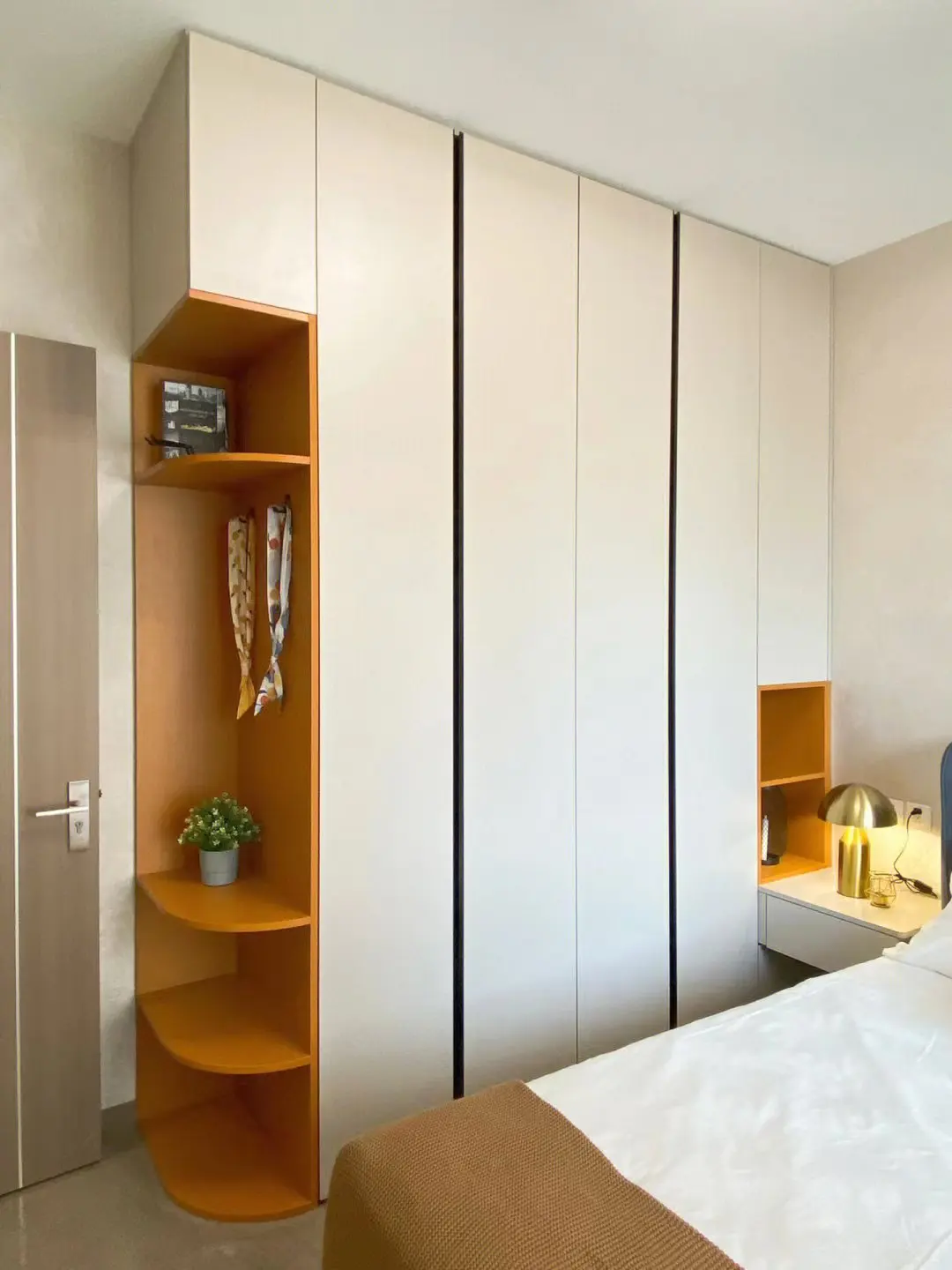 Современный деревянный шкаф в китайском - Фотография_3