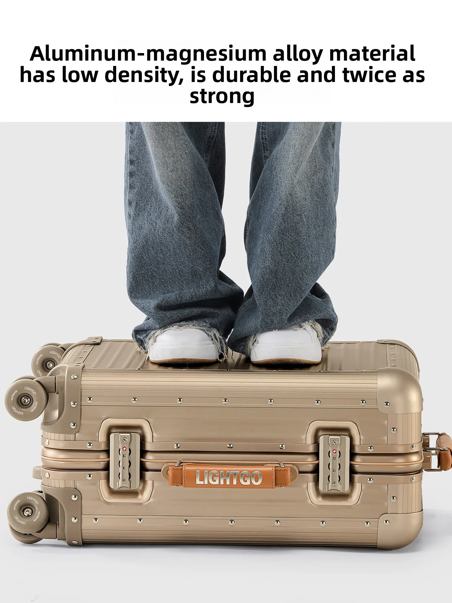Чемодан lightgo из алюминиево-магниевого сплава - Фотография_4