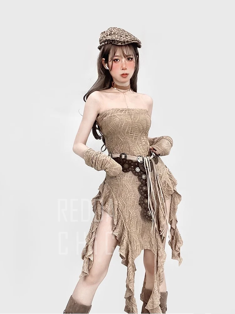 Reddachic пшеничное текстурированное платье-труба с рукавами - Фотография_3