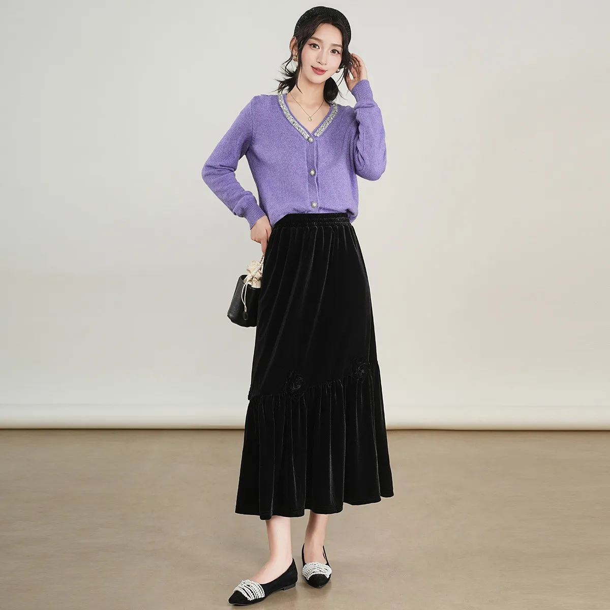 Louis yao, новая модная бархатная полуженская длинная юбка 2022 - Фотография_3