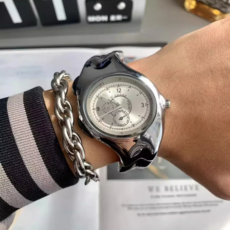 Оригинальные часы alien twist - Фотография_2