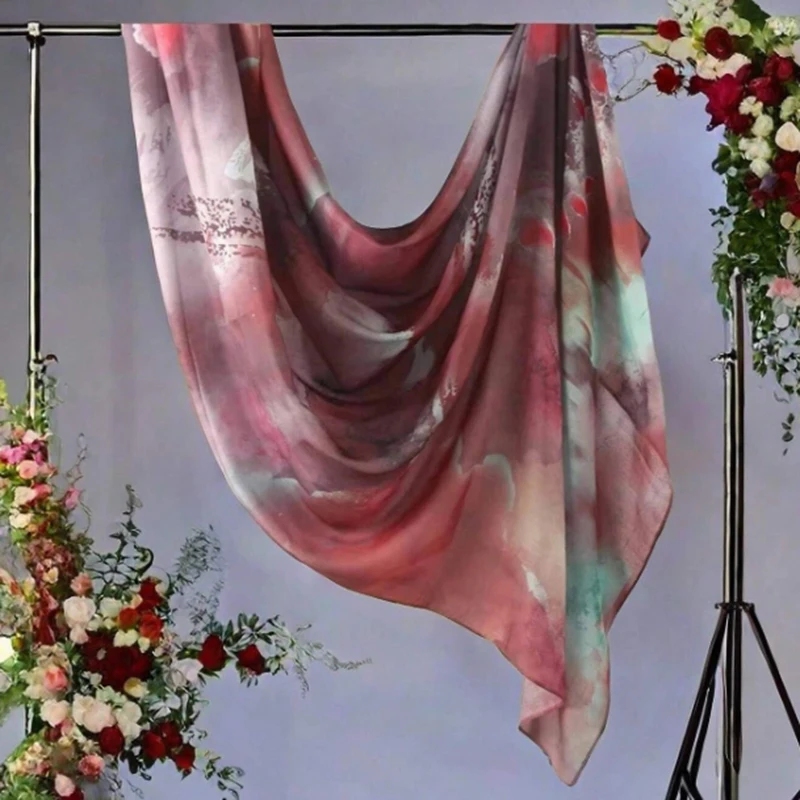 Хиджаб с акварельным принтом - Фотография_5