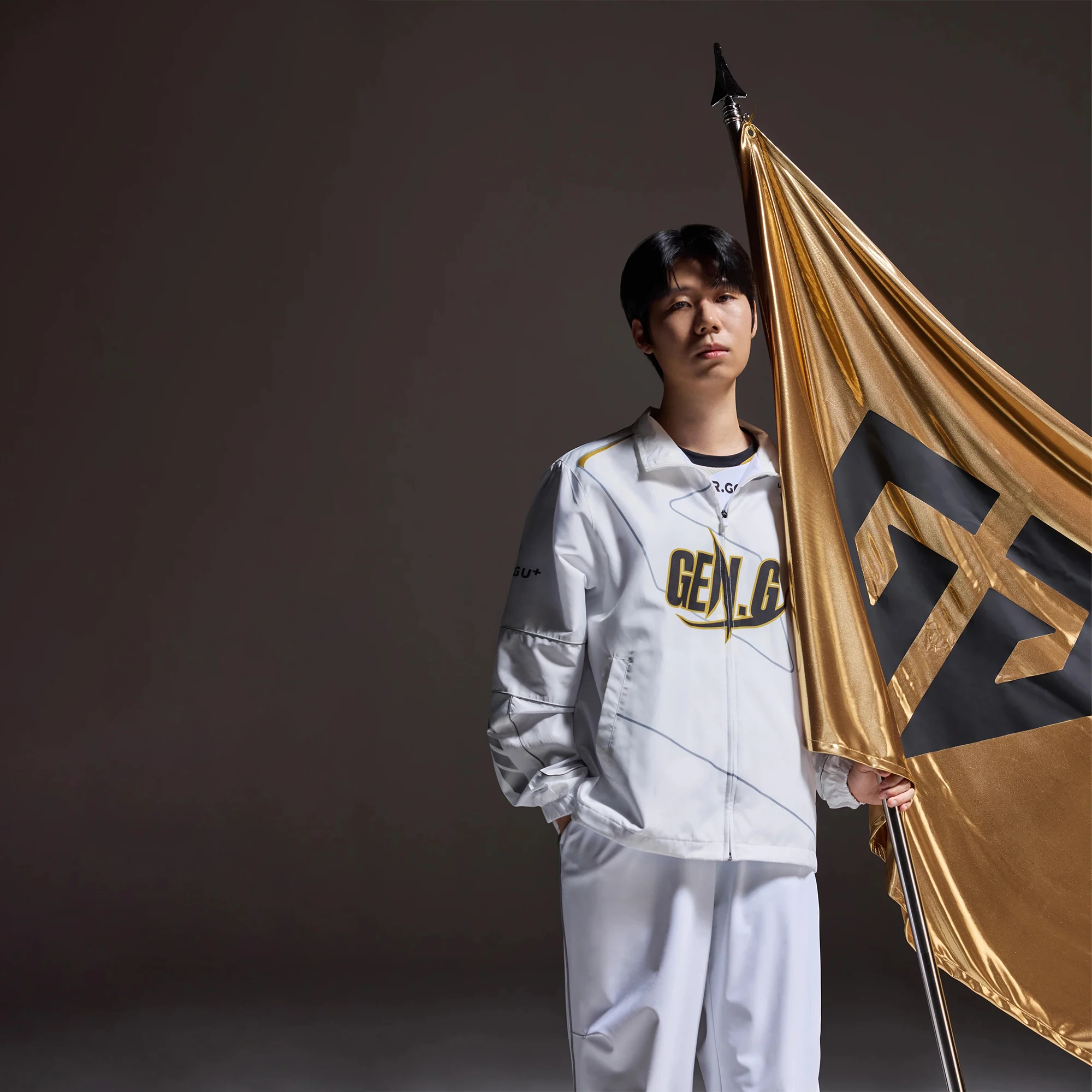 Новая куртка gen g для киберспорта global finals limited - Фотография_2