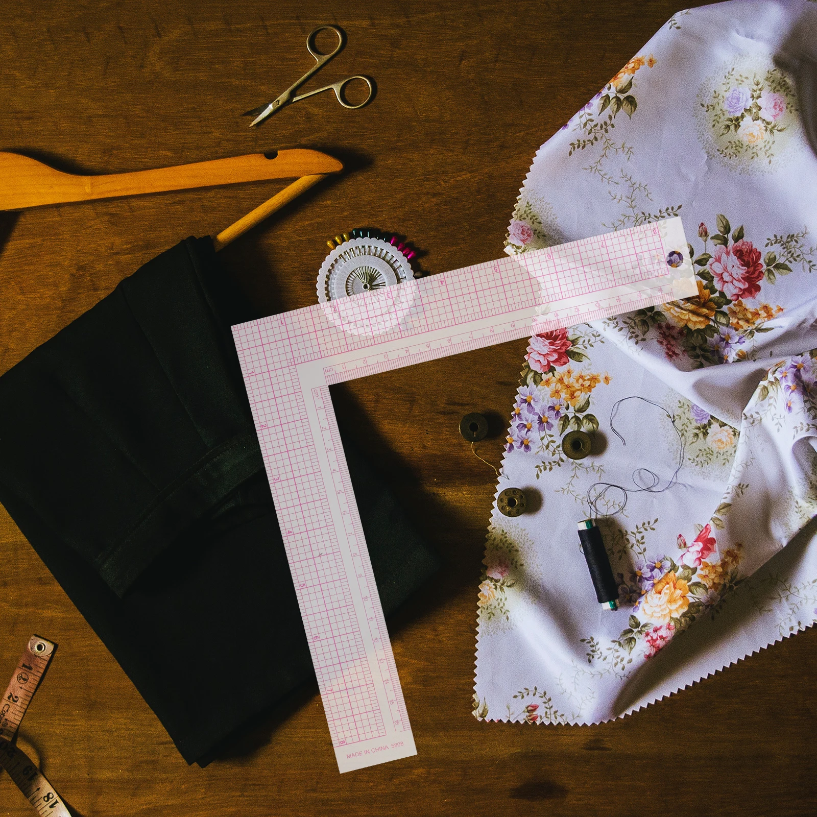 Швейная линейка l квадратная кривая