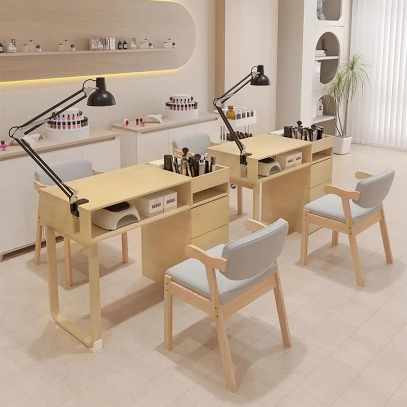 Минималистичный скандинавский маникюрный - Фотография_5