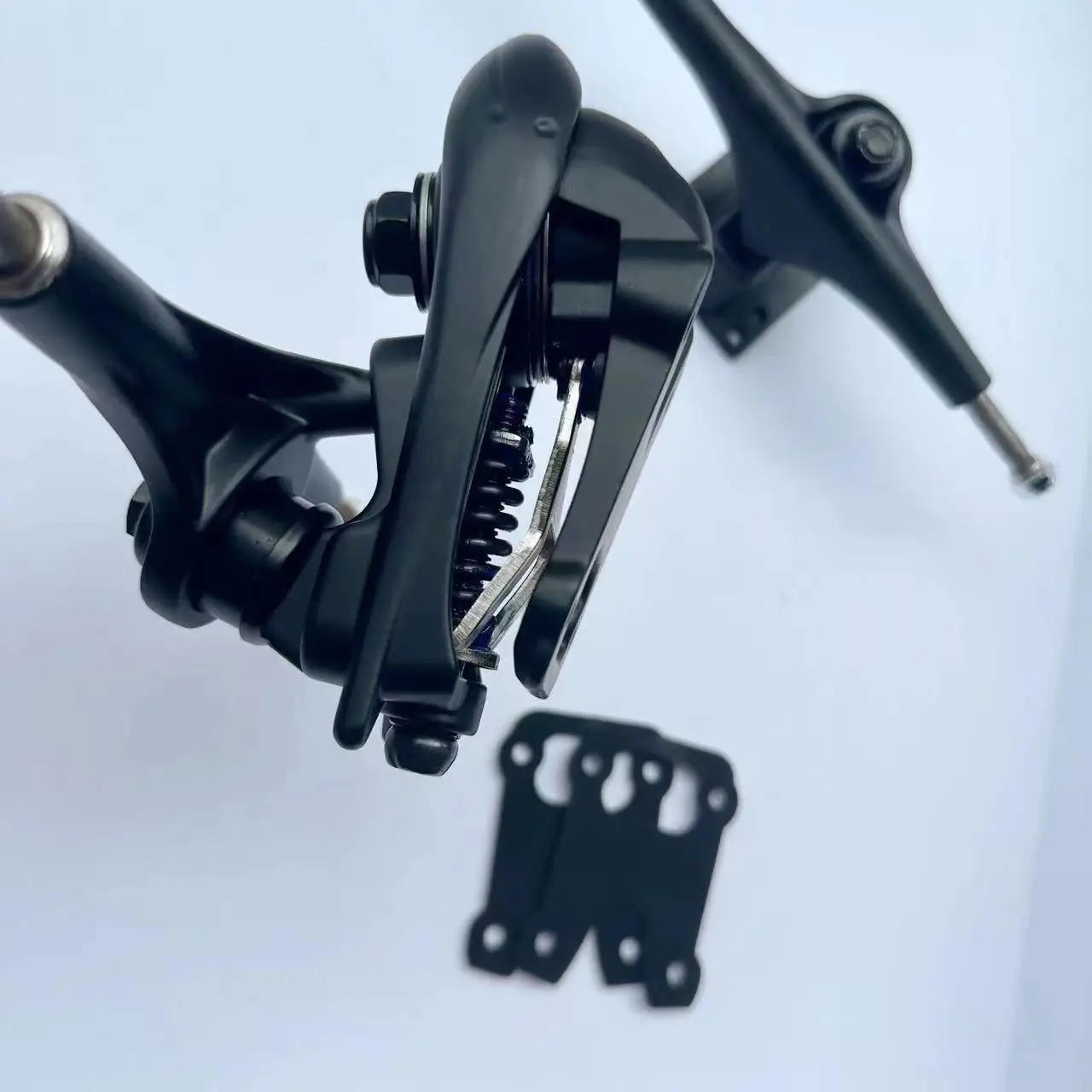 Скейт-грузовик для серфинга - Фотография_3