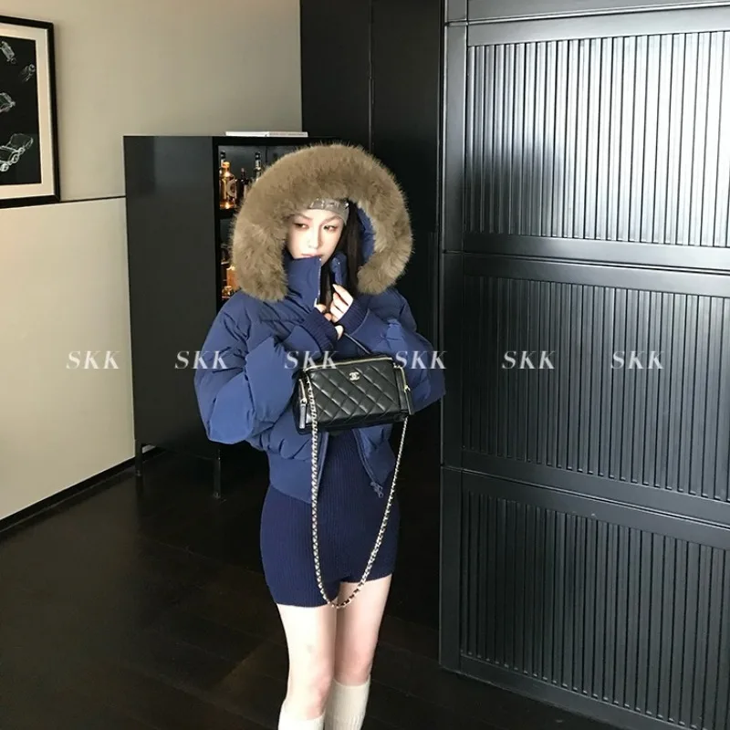 Зимние короткие хлопковые пальто с капюшоном из искусственного воротника - Фотография_2