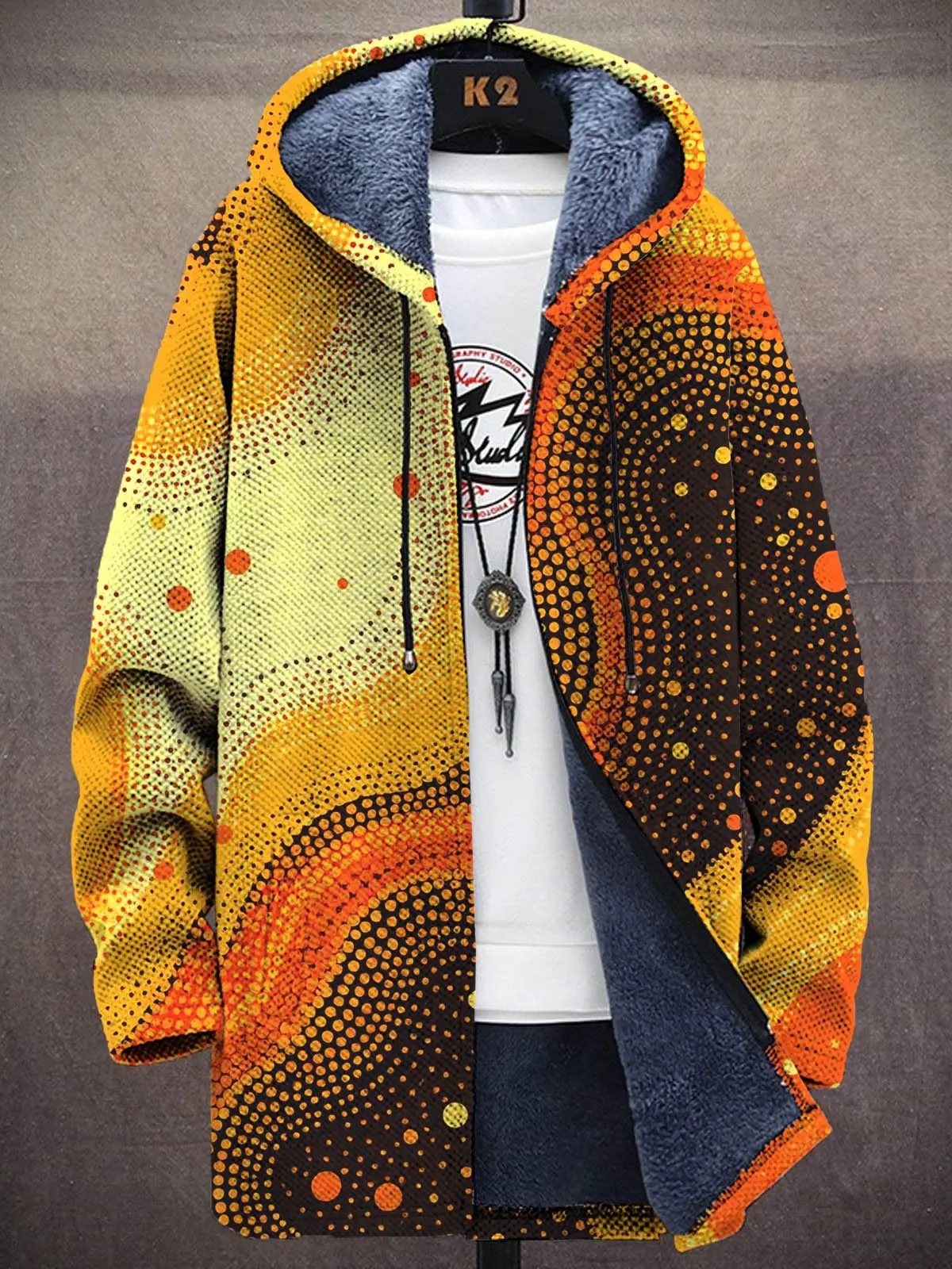 Ретро красочный нерегулярный принт - Фотография_4