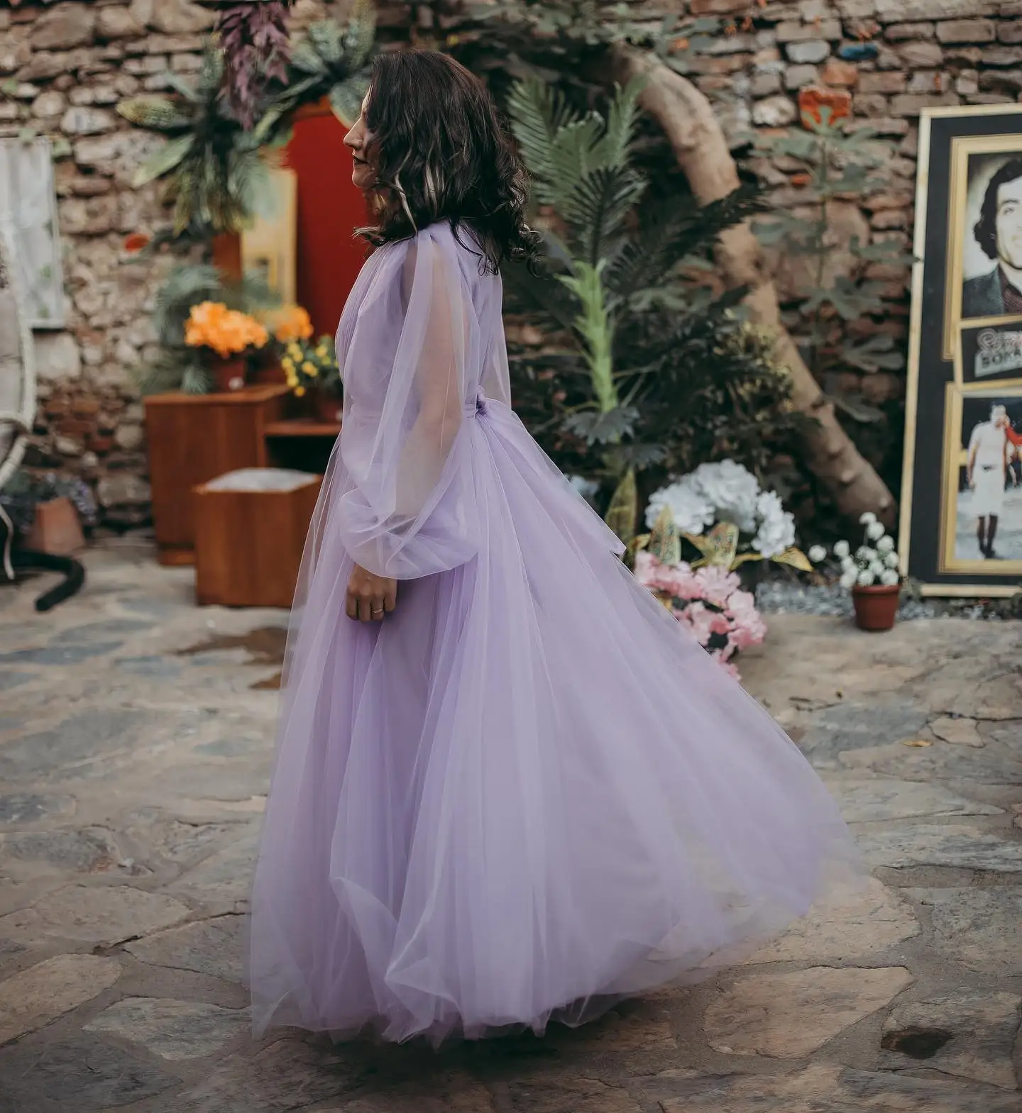 Фиолетовое тюлевое платье для беременных для фотосессии - Фотография_5