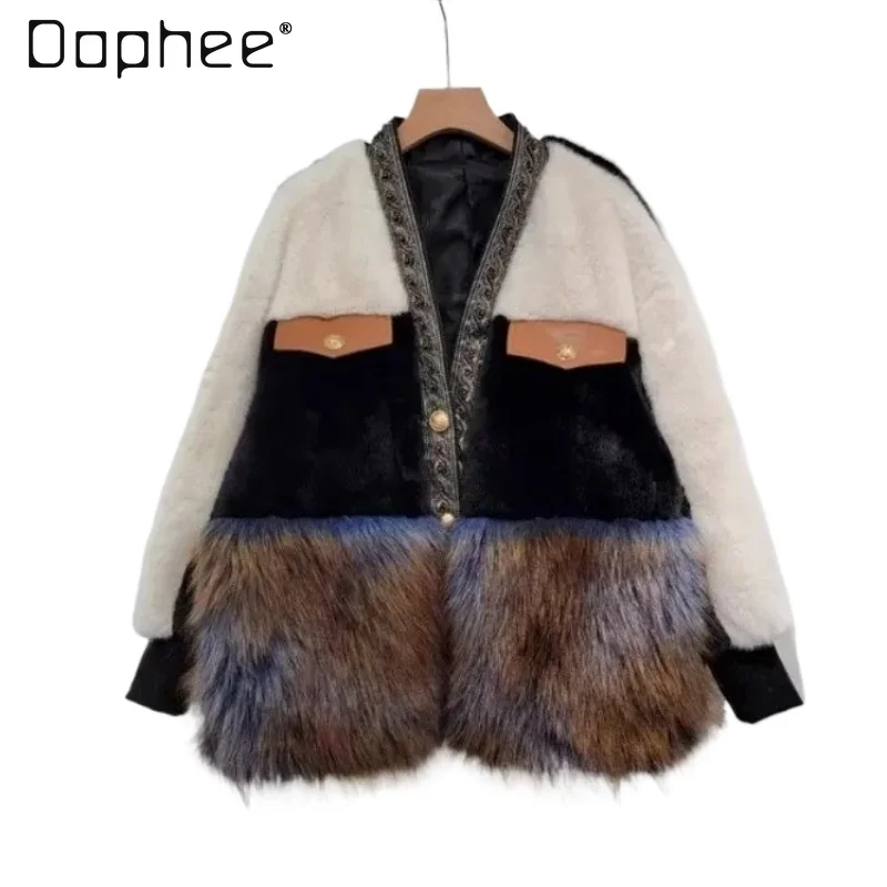 Пальто из искусственного меха с