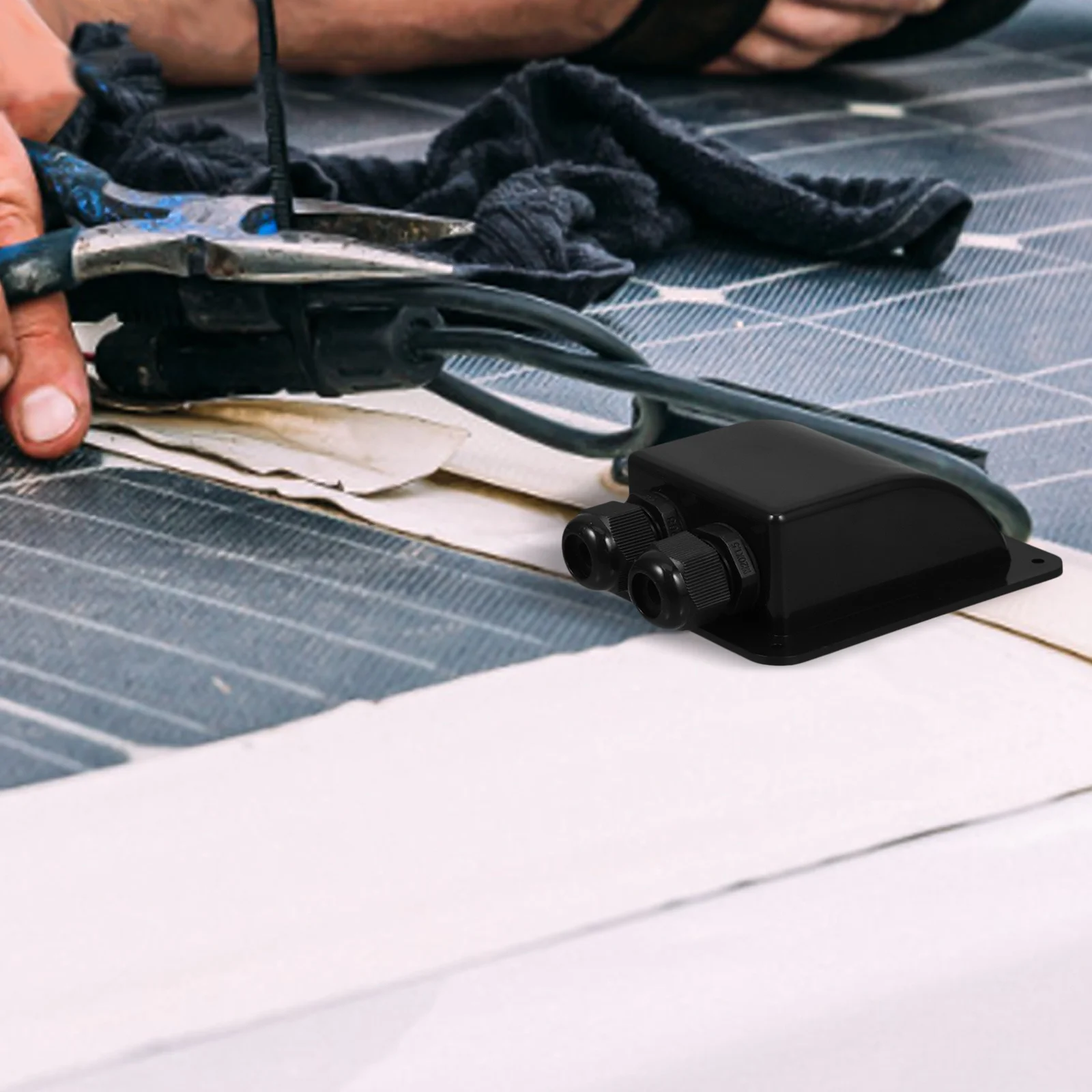 Кабельные вводы для солнечной панели - Фотография_3