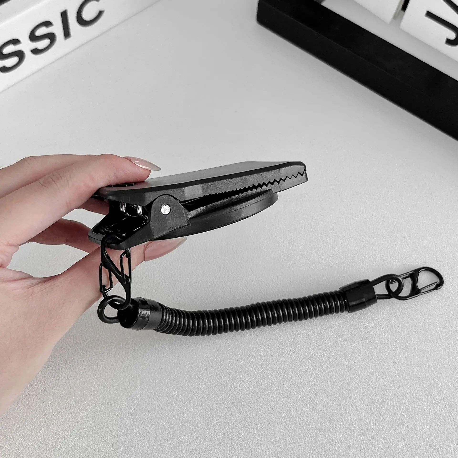 Магнитный зажим для ремня magsafe - Фотография_2