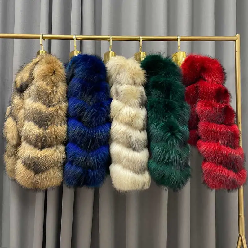 Женская зимняя роскошная укороченная шуба - Фотография_3