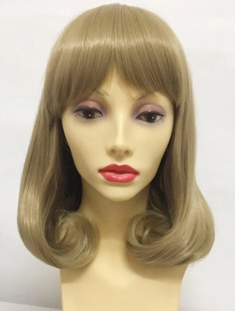 Парик deluxe светло-золото-блондинка lob bob с круглыми челками - Фотография_2