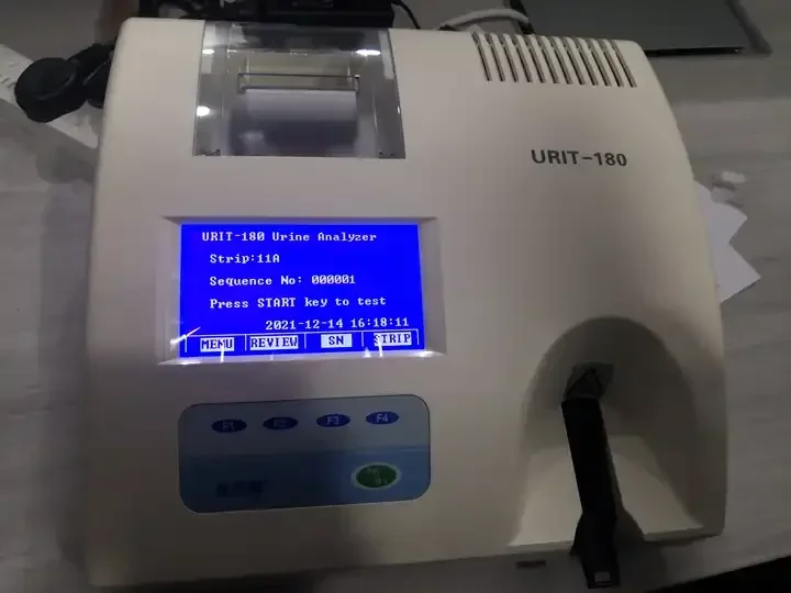 Полуавтоматический анализатор мочи urit-180 - Фотография_3