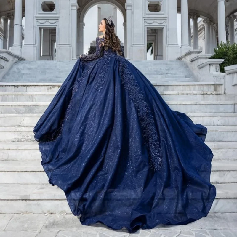 Блестящее темно-синее платье quinceanera - Фотография_3