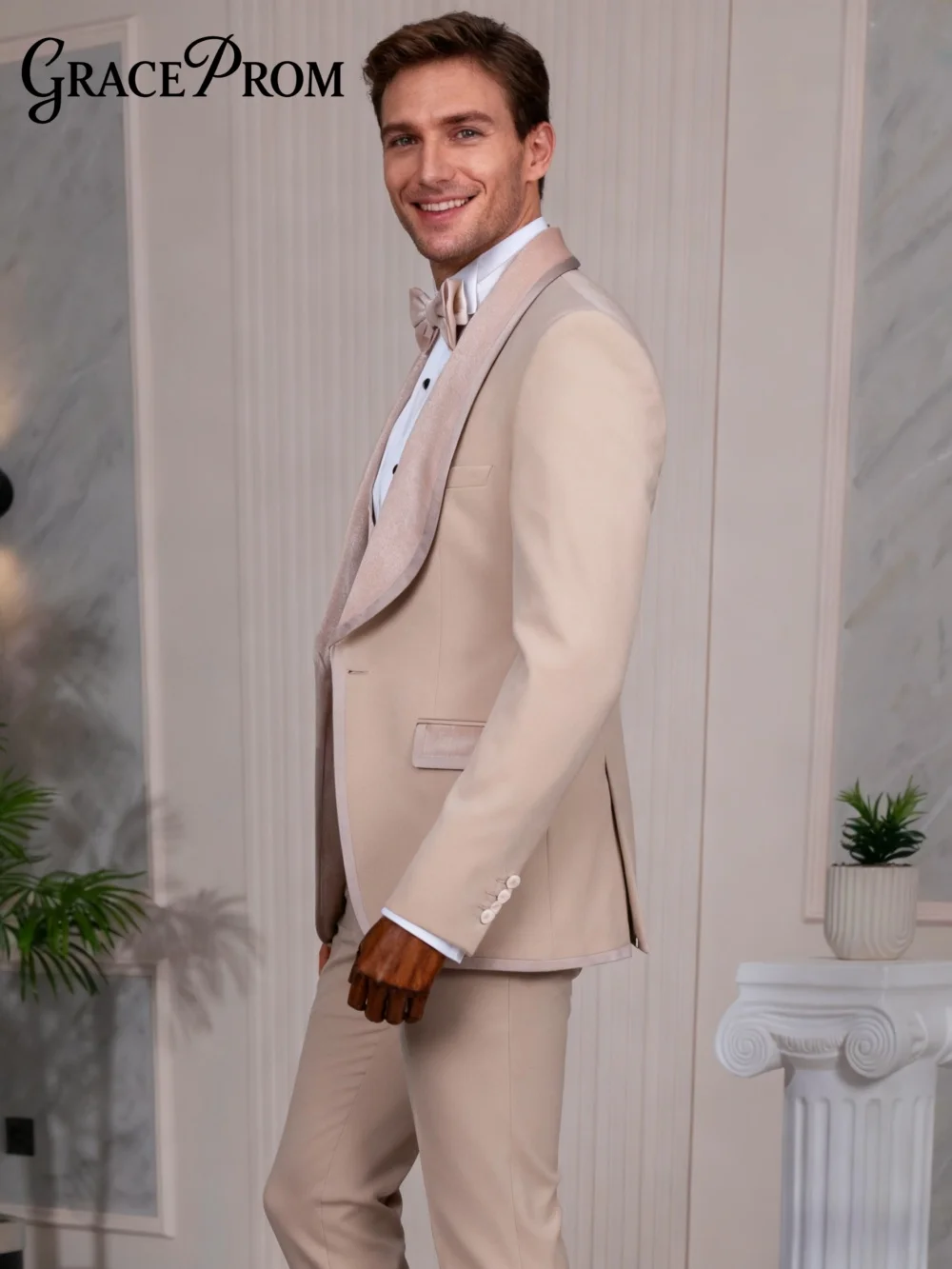 Стильный мужской костюм из 3 предметов - Фотография_4