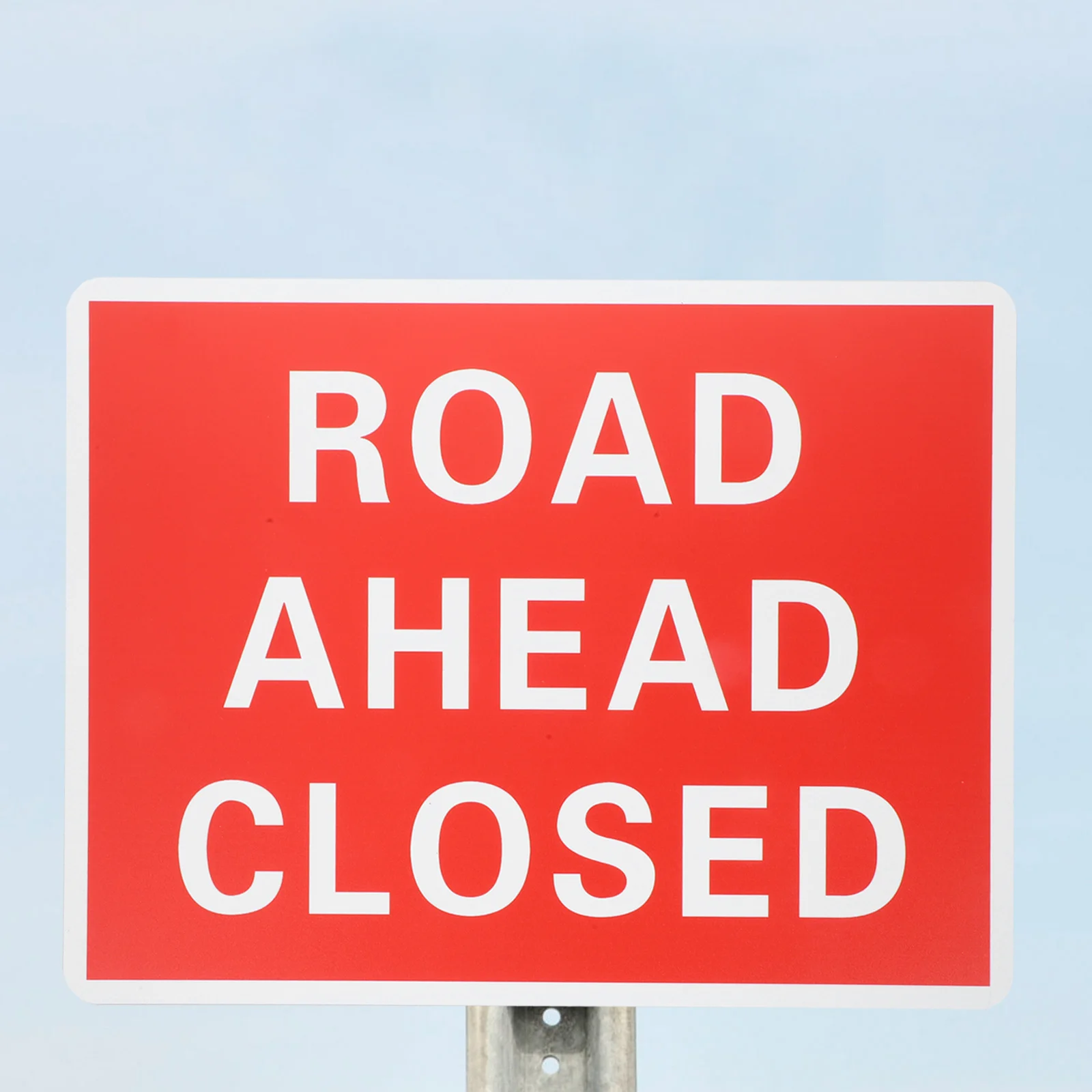 Дорожный закрытый знак - Фотография_2