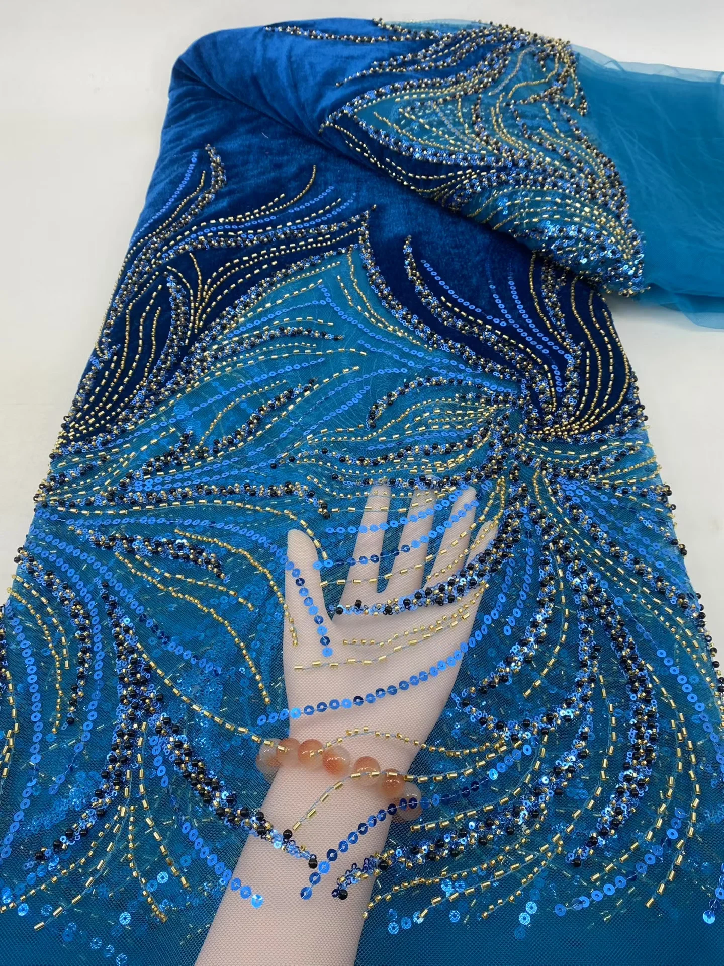 5 ярдов нигерийской бархатной кружевной ткани с блестками - Фотография_4