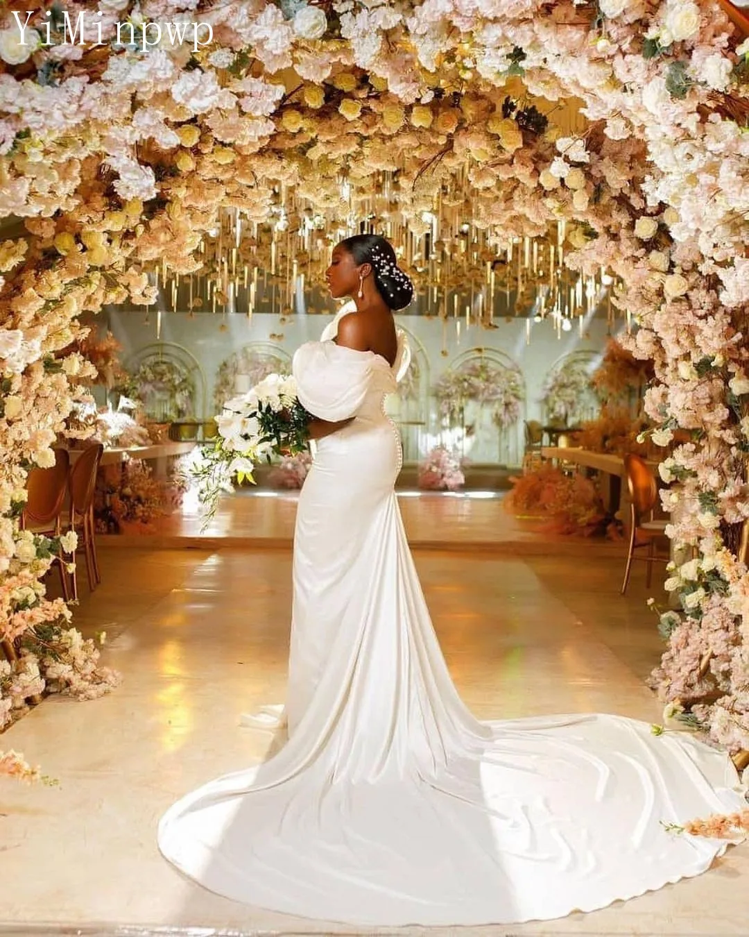 Африканские белые свадебные платья - Фотография_6