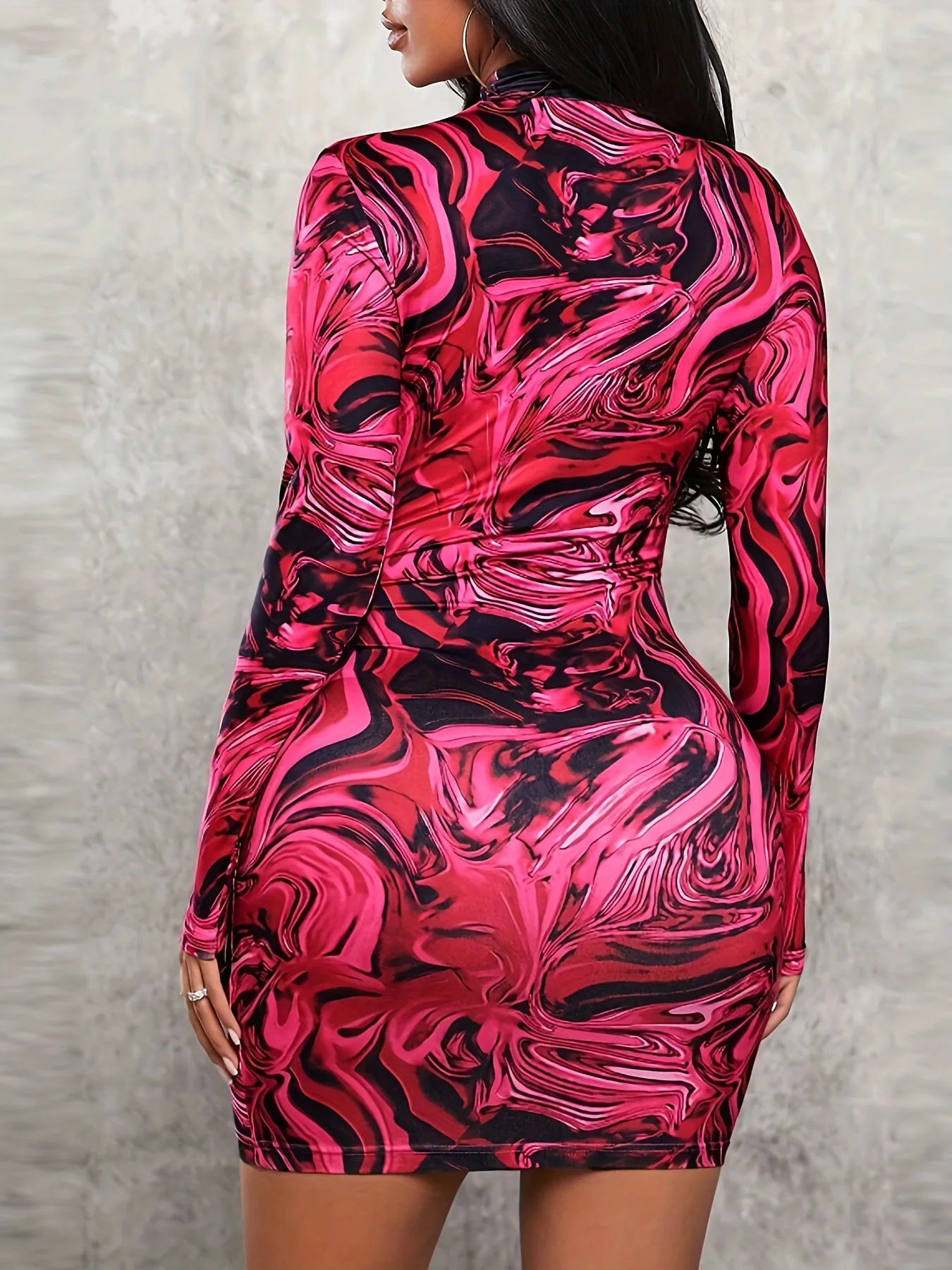 Осеннее новое облегающее платье с принтом - Фотография_3