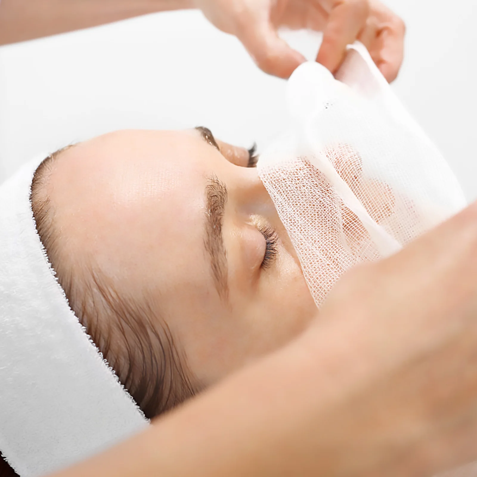 Маска для лица с морскими водорослями