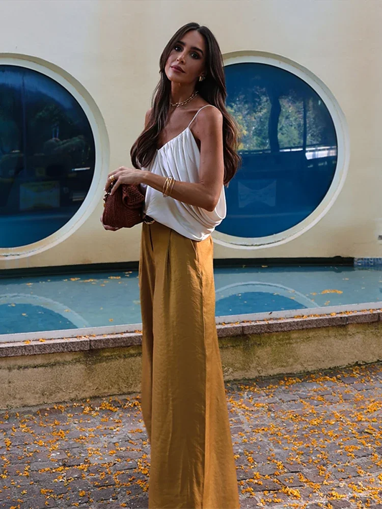 Модный женский костюм-тройка - Фотография_3