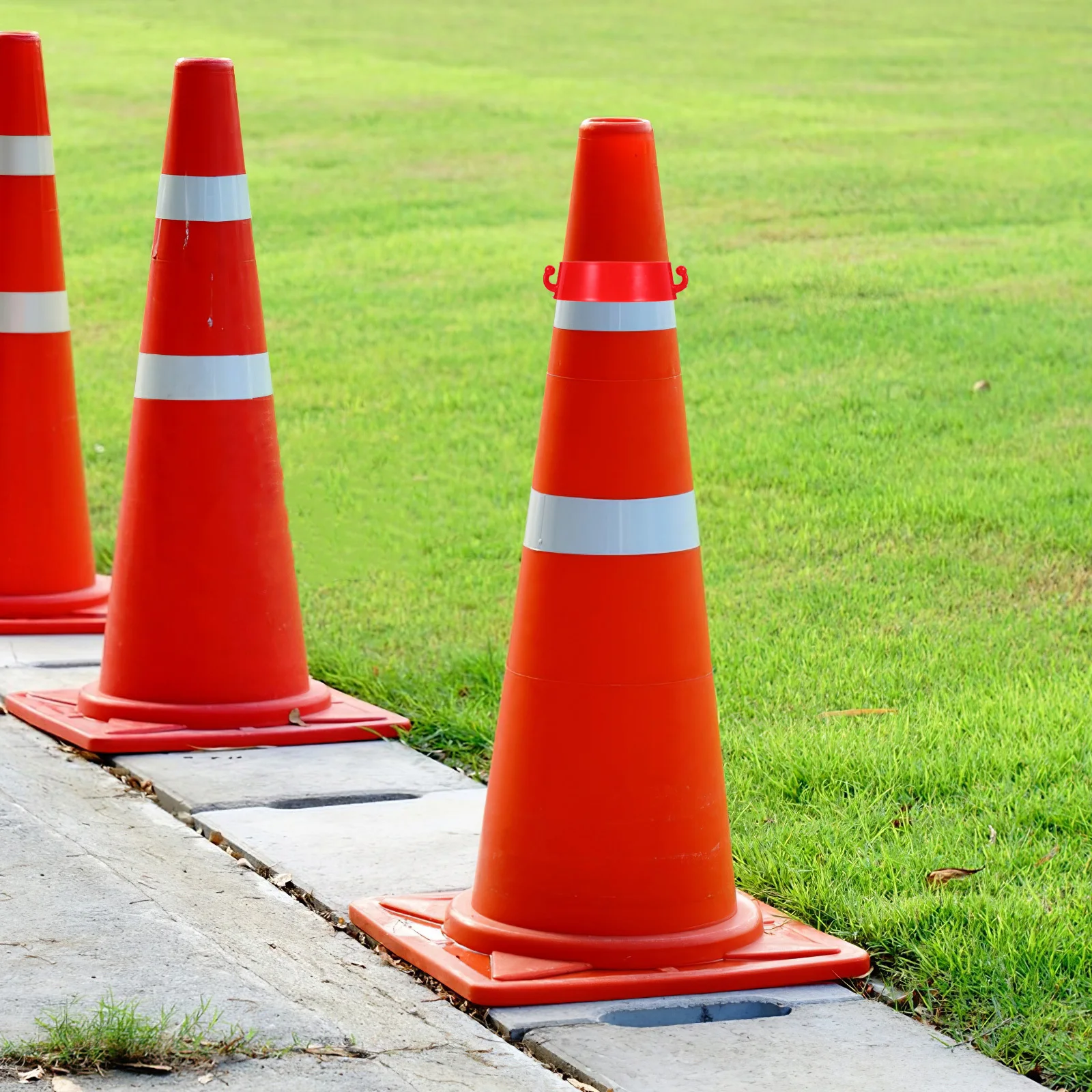 Дорожный конус, соединитель цепи - Фотография_5