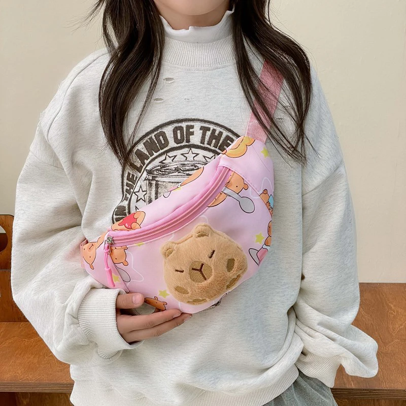 Kawaii капибара через плечо детская - Фотография_5