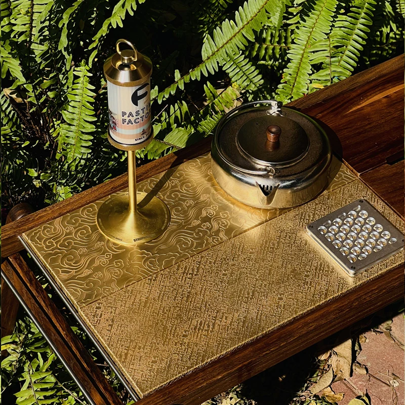 Твердая латунная пластина с тиснением для кемпинга - Фотография_2