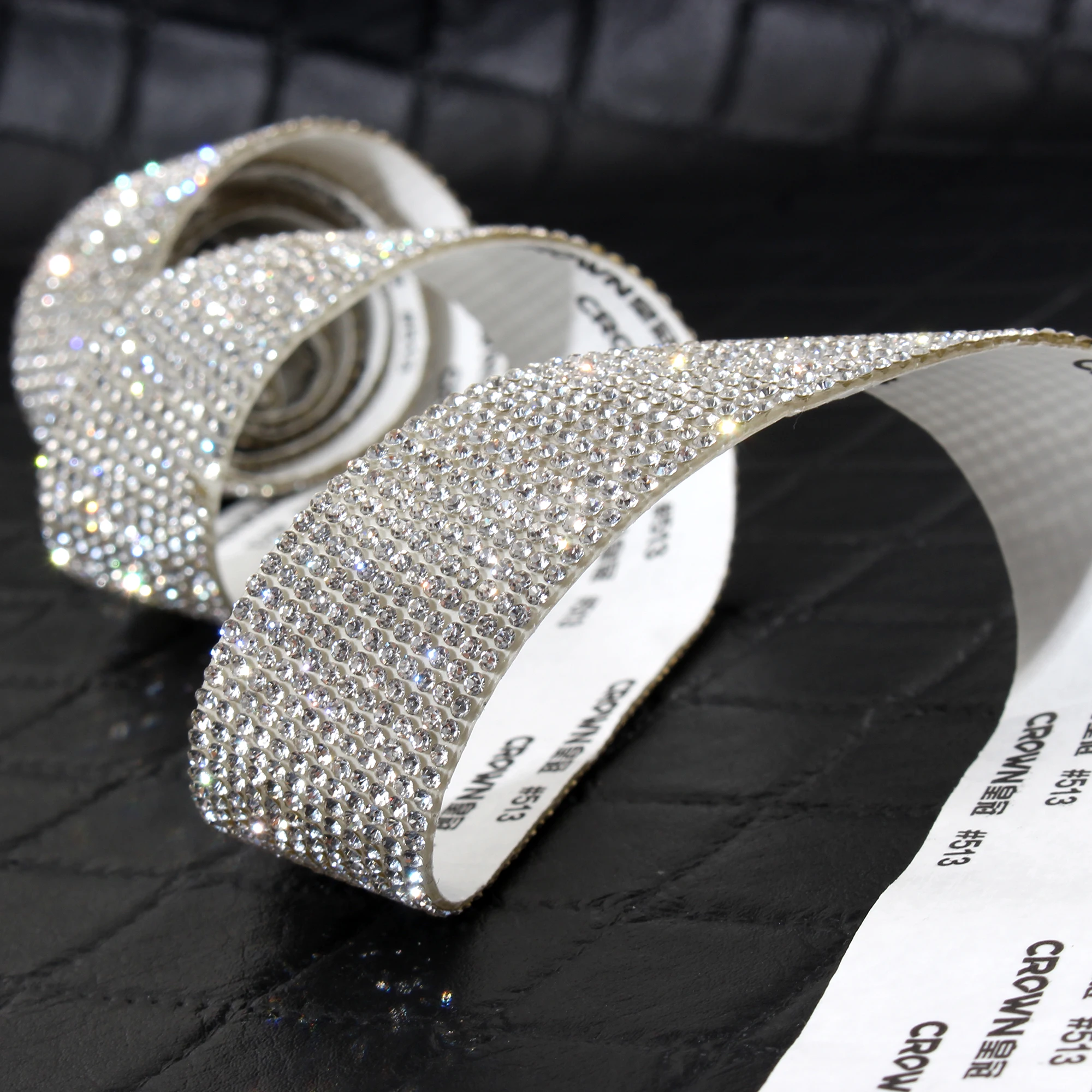 Самоклеящаяся хрустальная лента со стразами и бриллиантами - Фотография_2