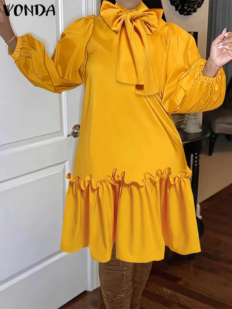 Осеннее платье длиной до колена