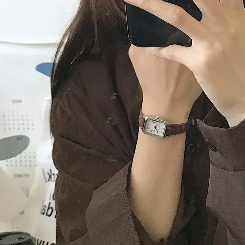 Женские часы в винтажном стиле - Фотография_4