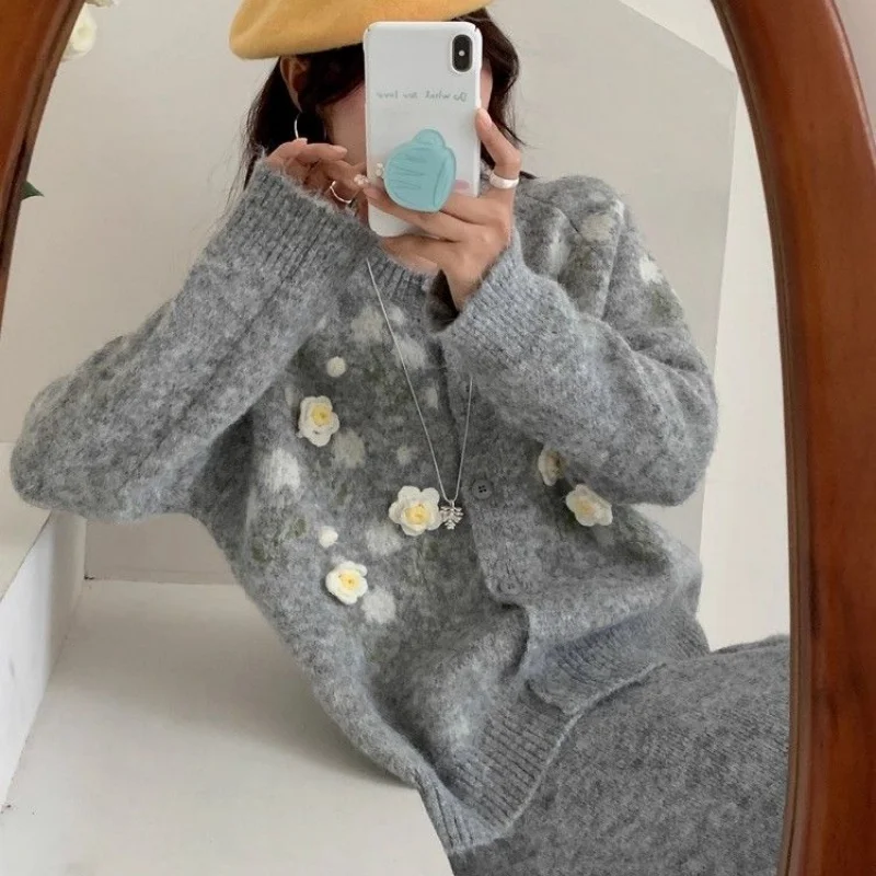 Корейский комплект с цветочной вышивкой - Фотография_6