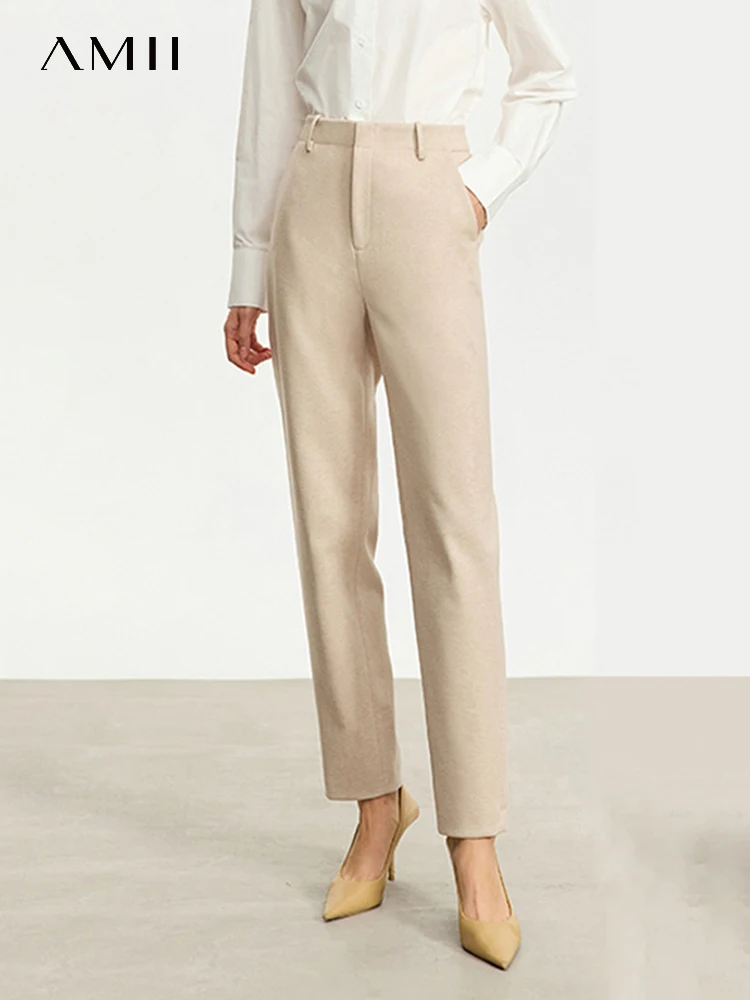 Amii минималистичные 2024