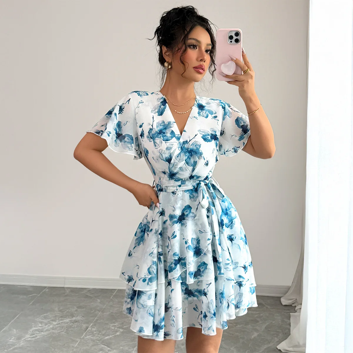 Платье с цветочным принтом