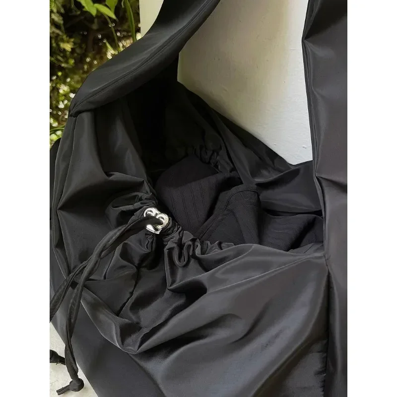 Черная винтажная нейлоновая сумка - Фотография_6