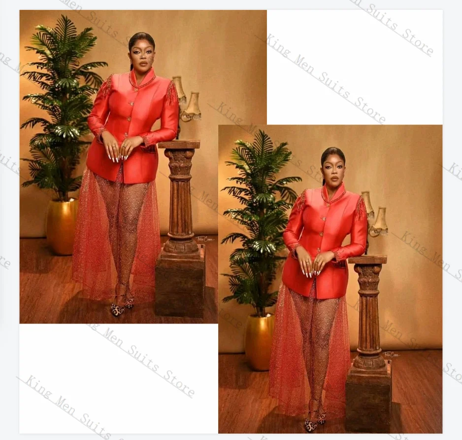 Красный атласный женский костюм - Фотография_2