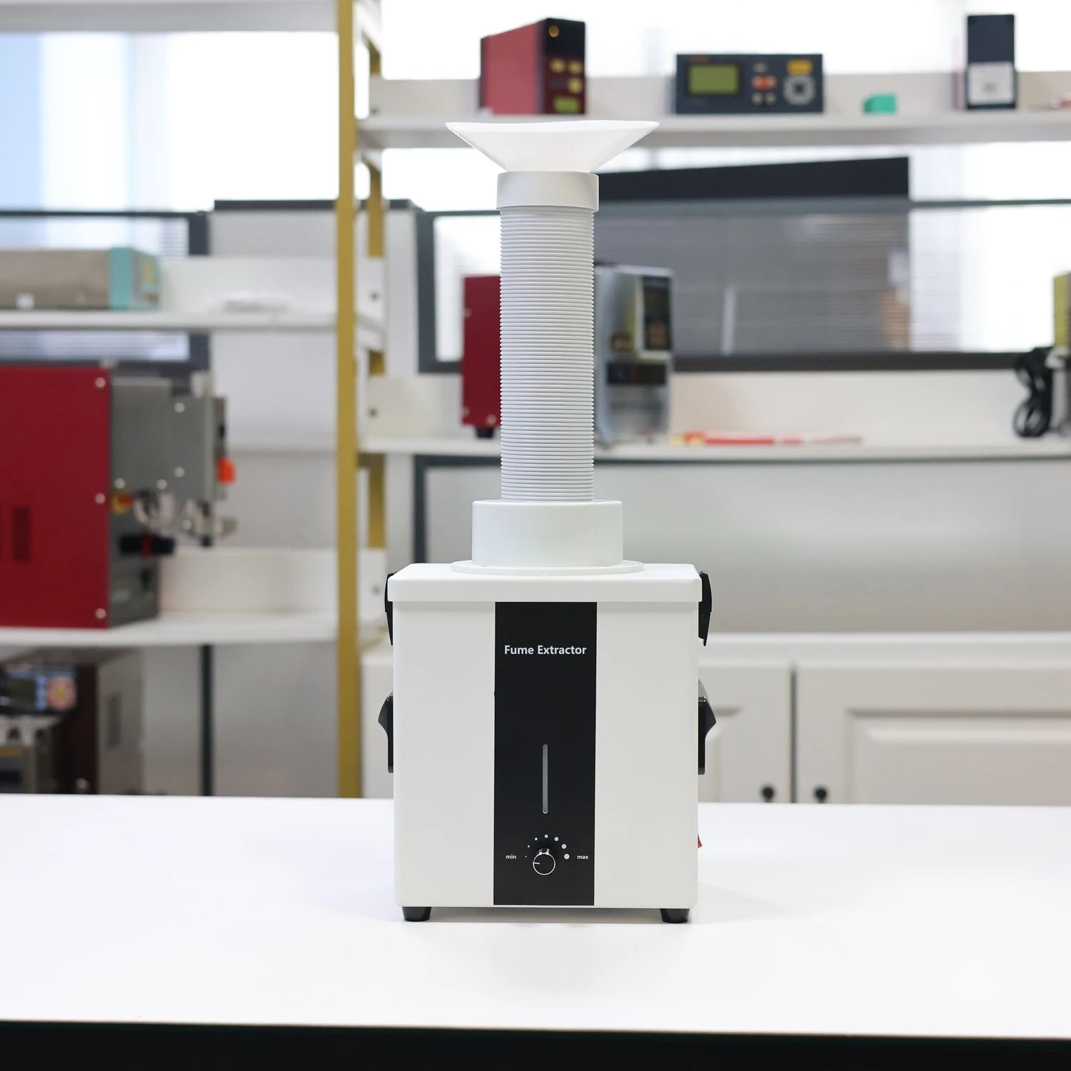 Промышленный мини-поглотитель дыма ат-56