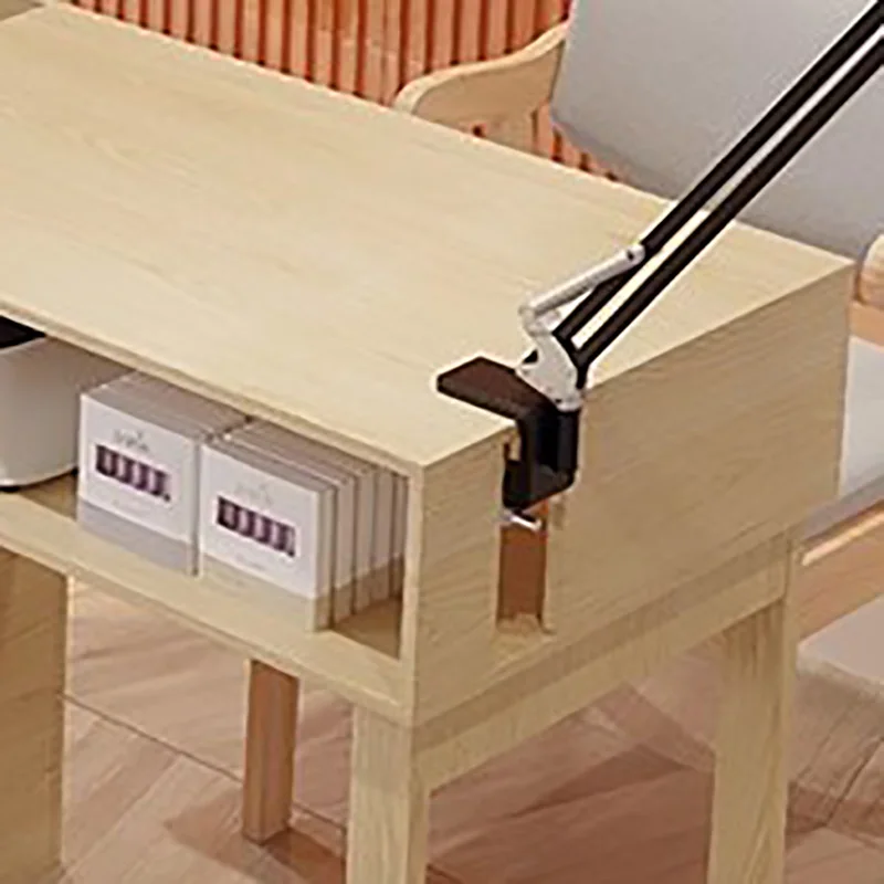 Минималистичный скандинавский маникюрный - Фотография_4