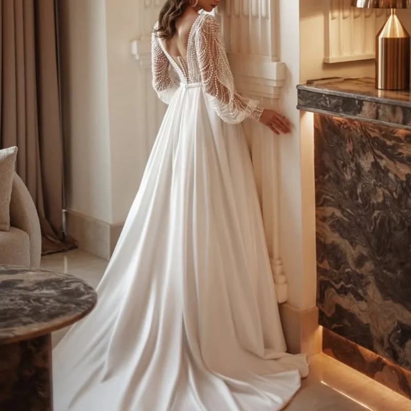 Shiny white wedding dresses off-shoulder - Фотография_4