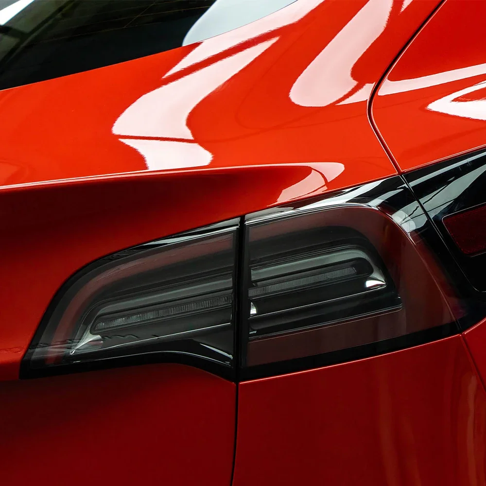 Яркая глянцевая красная виниловая пленка для автомобиля - Фотография_2