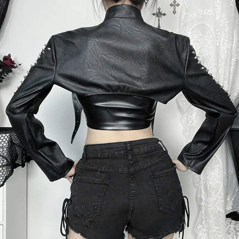 Укороченная куртка из искусственной кожи в стиле панк - Фотография_3