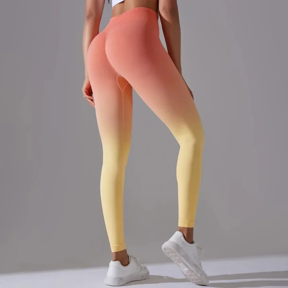 Женские спортивные леггинсы с постепенным изменением - Фотография_4