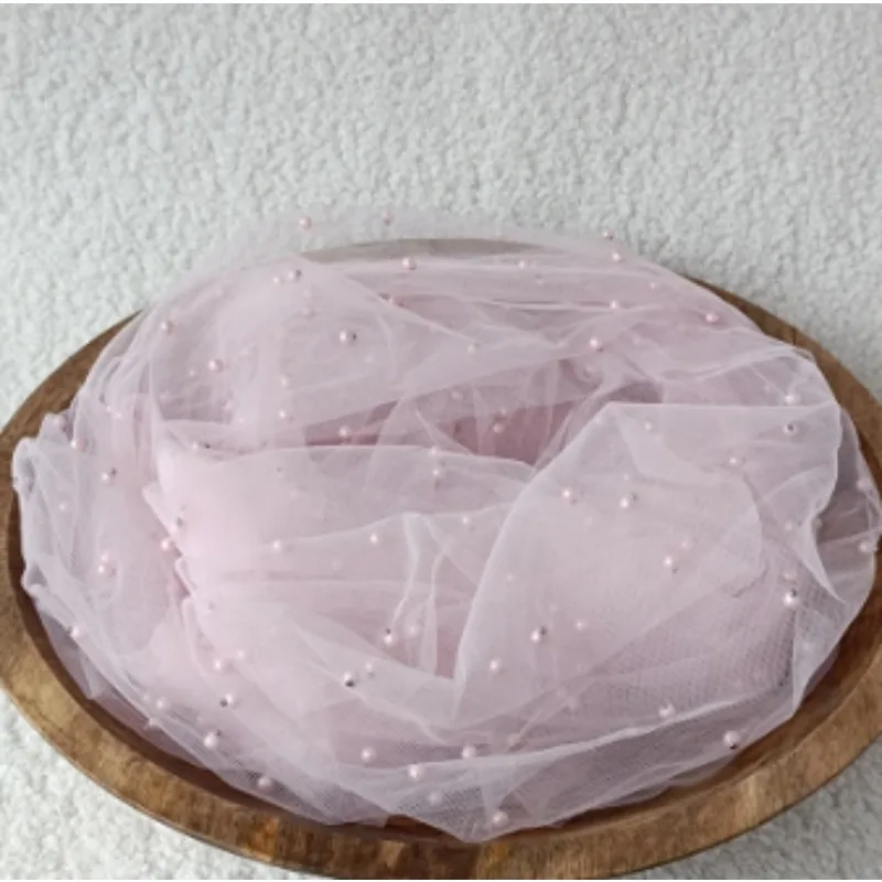 Тюлевая вуаль для беременных с украшением жемчугом - Фотография_3