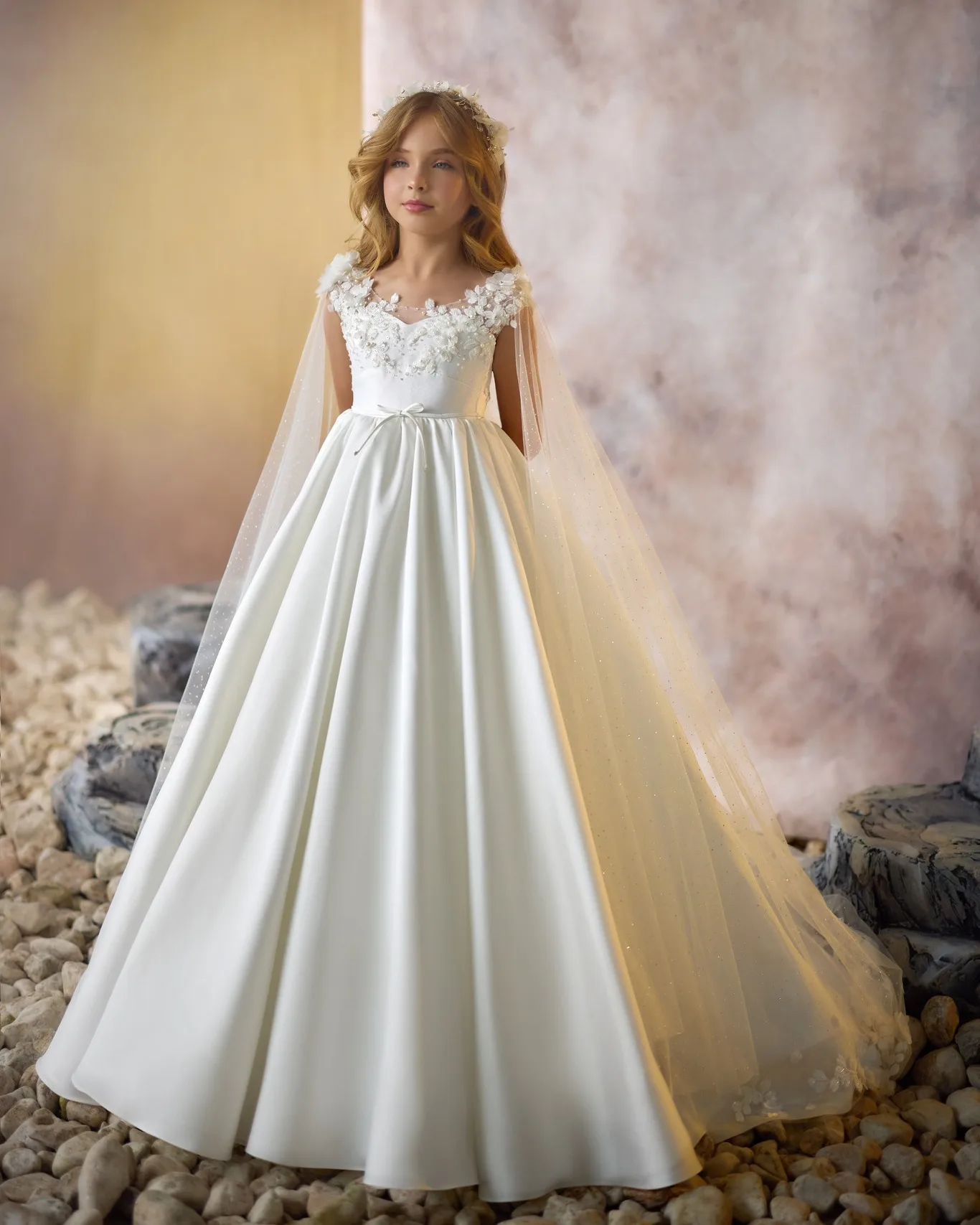 Elegant white flower girl dresses - Фотография_3