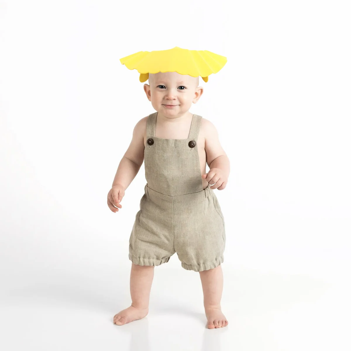 Шапка-щиток для шампуня для младенцев с защитными подушечками для ушей - Фотография_5