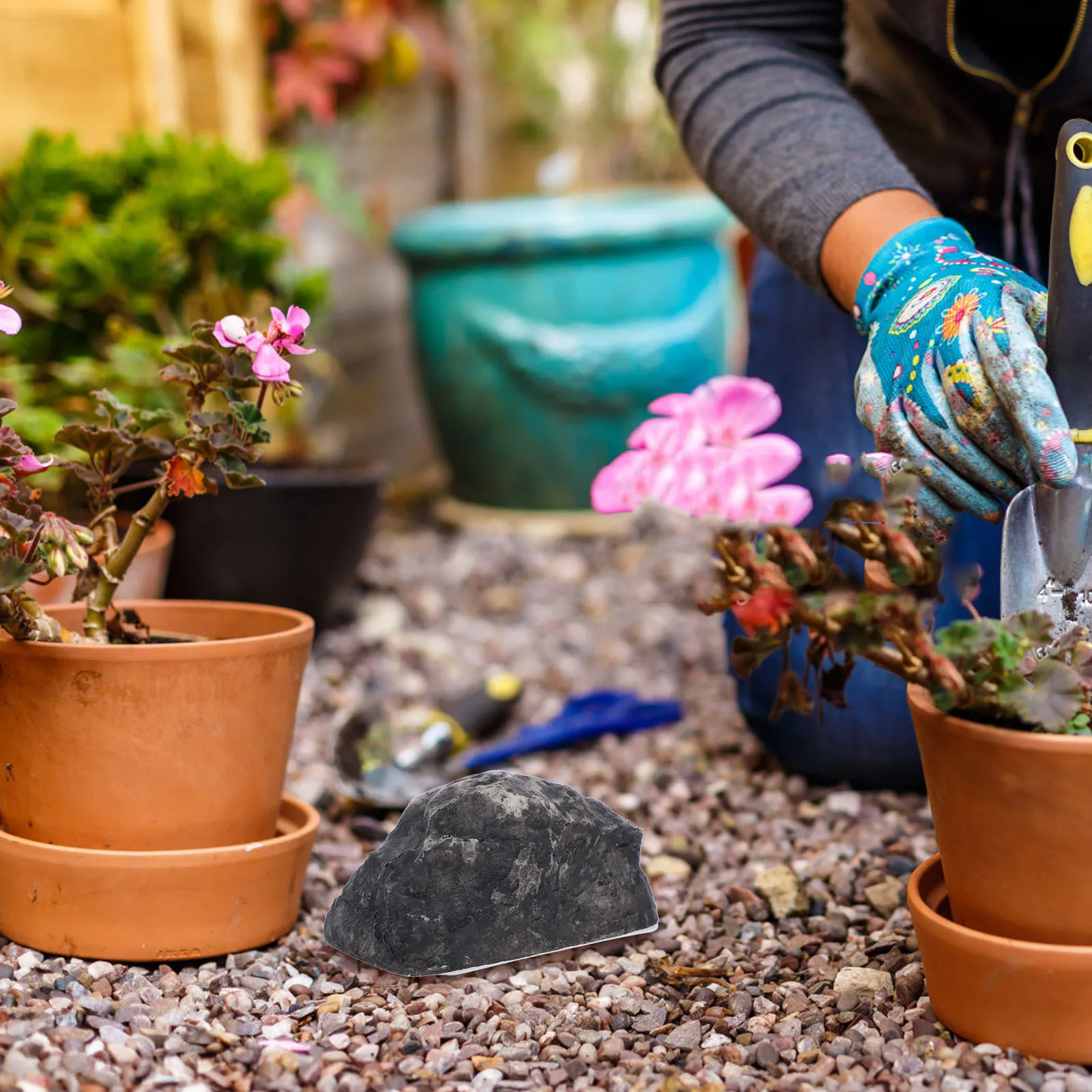 Ящик для ключей с цветным камнем чернил