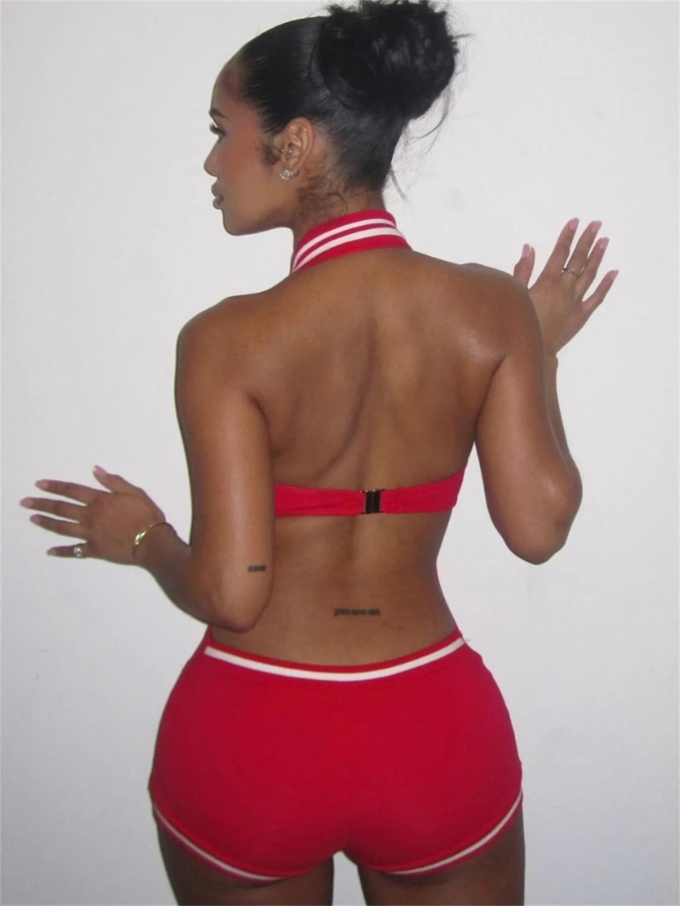 Weird puss комбинезон с открытой спиной и лямкой на шее - Фотография_2