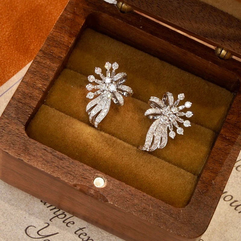 Женские серьги с бриллиантами aazuo - Фотография_5